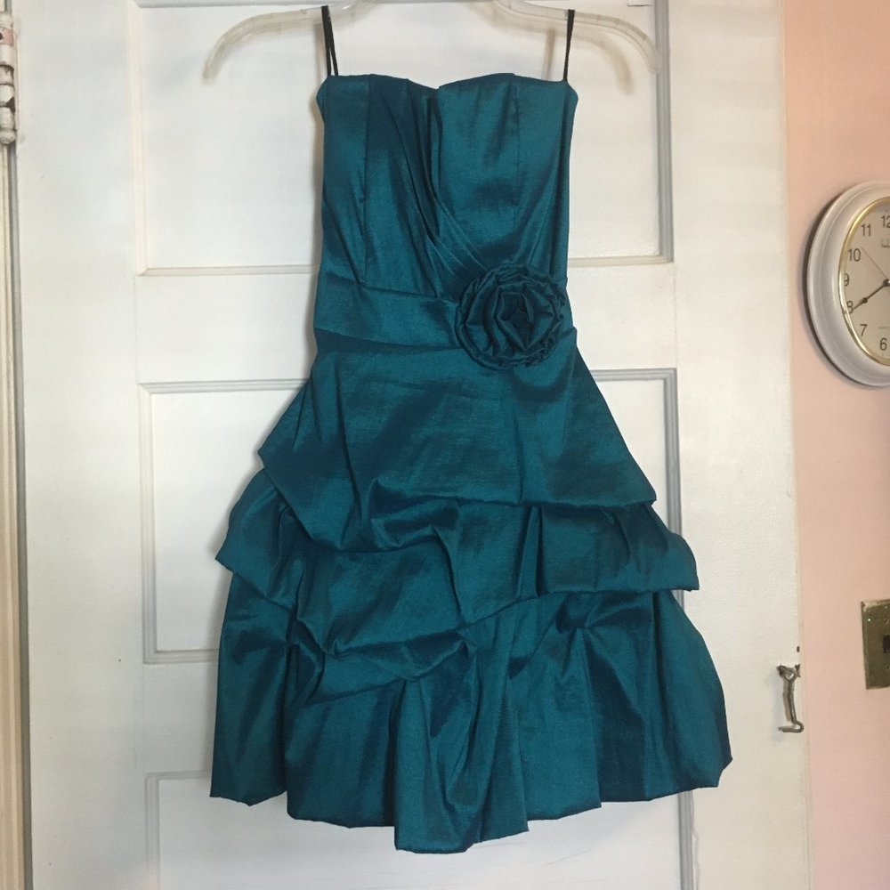 Junior's Blue Dress